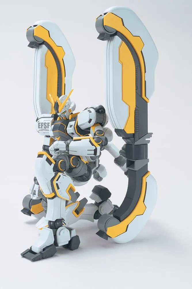 GUNDAM - Model Kit - High Grade - Atlas Thunderbolt - 1/144